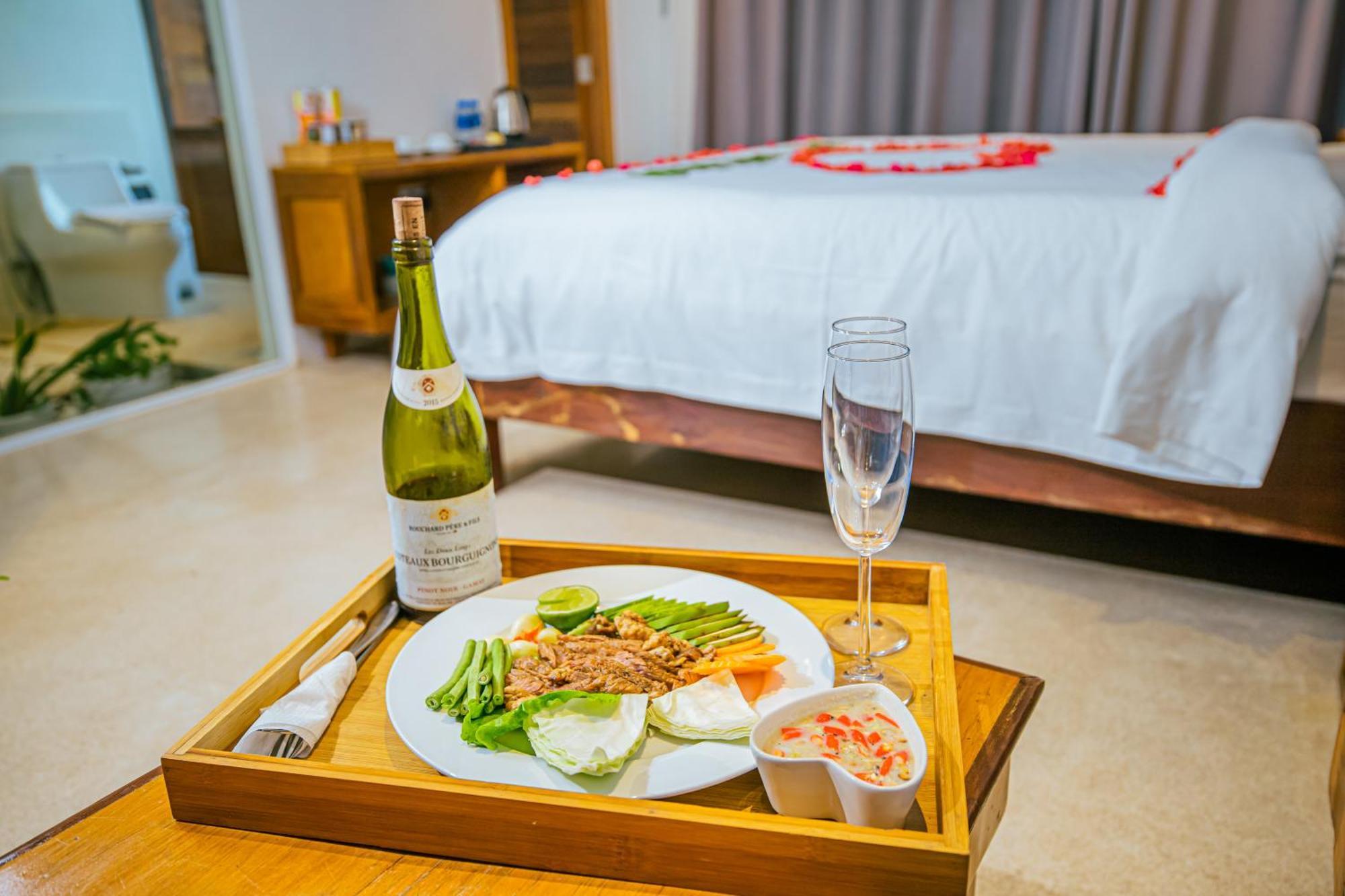 The B Resort Kampot Eksteriør billede