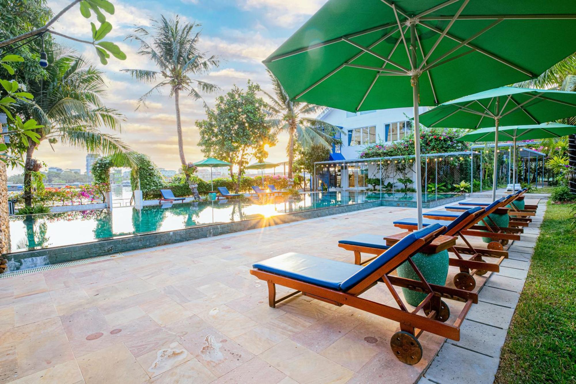 The B Resort Kampot Eksteriør billede