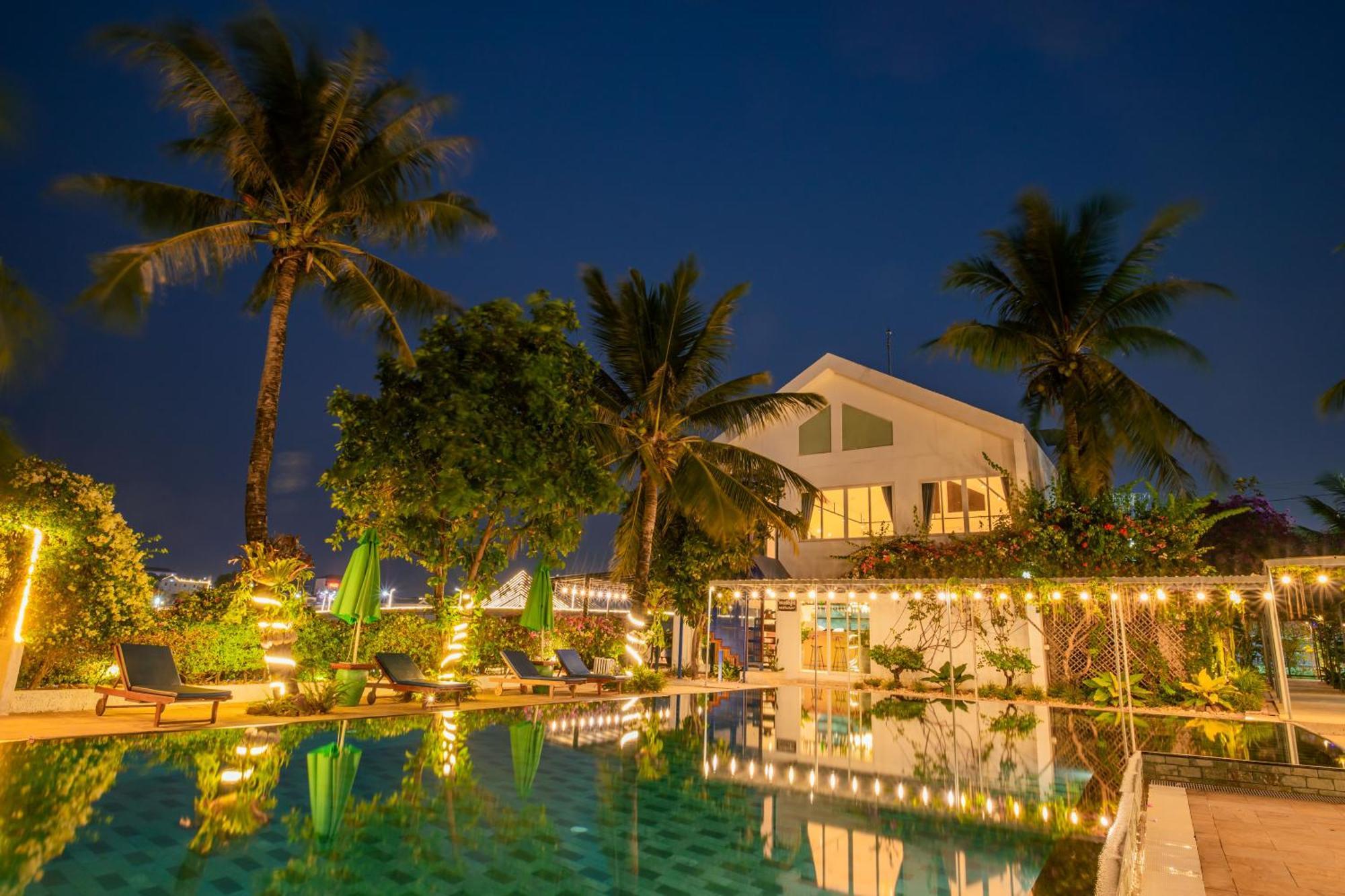 The B Resort Kampot Eksteriør billede