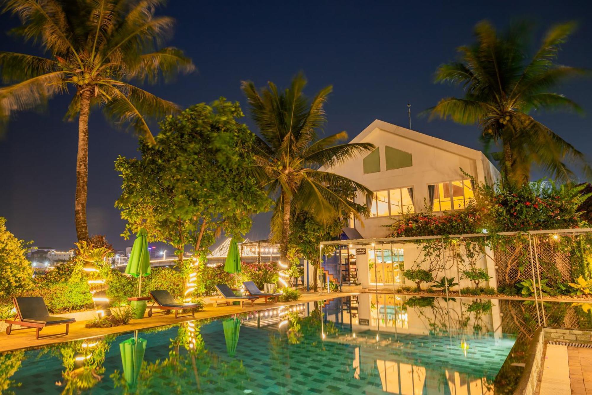 The B Resort Kampot Eksteriør billede